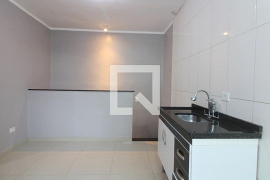Sala / cozinha / área de serviço de casa de condomínio para alugar com 1 quarto, 36m² em Vila Buenos Aires, São Paulo