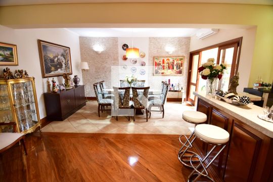 Sala de casa à venda com 4 quartos, 310m² em Jardim Chapadão, Campinas