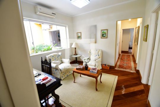 Sala  de casa à venda com 4 quartos, 310m² em Jardim Chapadão, Campinas