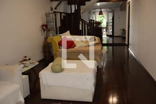 Sala de casa para alugar com 4 quartos, 440m² em Vila Lucia, São Paulo