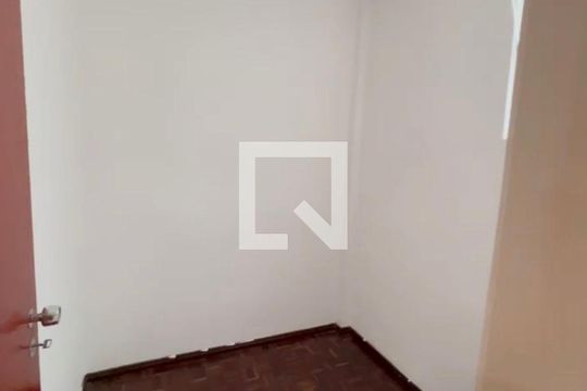 Quarto 1 de apartamento para alugar com 3 quartos, 112m² em Centro, Juiz de Fora