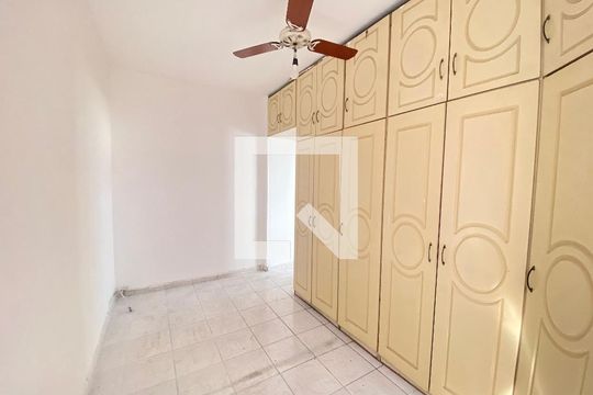 Quarto 2 de apartamento para alugar com 2 quartos, 60m² em Méier, Rio de Janeiro