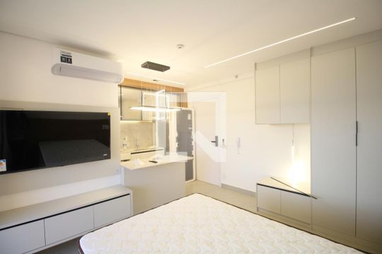 Kitnet de kitnet/studio para alugar com 1 quarto, 29m² em Indianópolis, São Paulo
