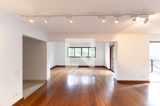 Sala de apartamento para alugar com 4 quartos, 300m² em Vila Uberabinha, São Paulo