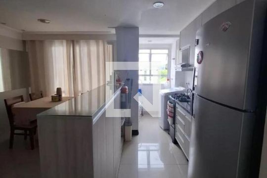 Cozinha de apartamento para alugar com 1 quarto, 45m² em Jardim das Margaridas, Salvador