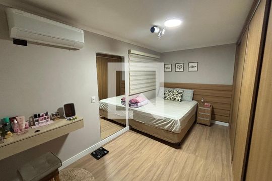 Quarto 1 de casa para alugar com 3 quartos, 278m² em Lageado, São Paulo