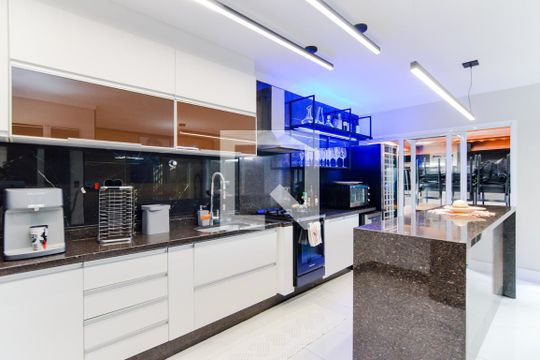 Cozinha de casa de condomínio à venda com 3 quartos, 127m² em Portal dos Gramados, Guarulhos