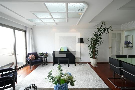 Sala de apartamento à venda com 3 quartos, 143m² em Vila Assunção, Santo André