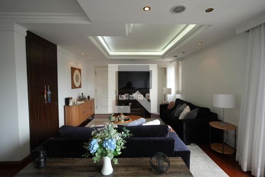 Apartamento à venda com 3 quartos, 143m² em Vila Assunção, Santo André