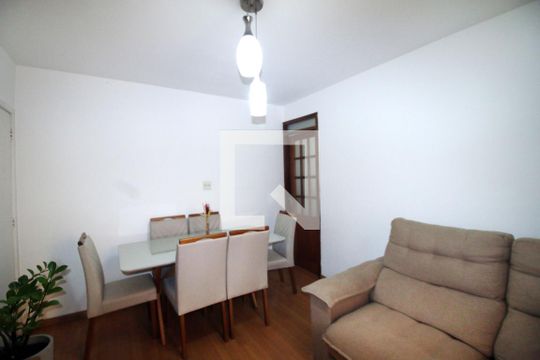 Sala de apartamento à venda com 3 quartos, 62m² em Olaria, Rio de Janeiro