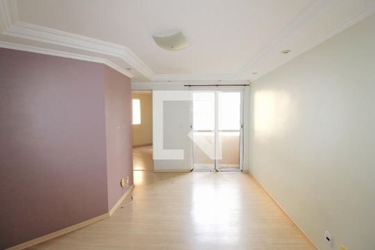 Sala / Cozinha de apartamento à venda com 2 quartos, 45m² em Fazenda Aricanduva, São Paulo