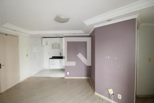 Sala / Cozinha de apartamento à venda com 2 quartos, 45m² em Fazenda Aricanduva, São Paulo