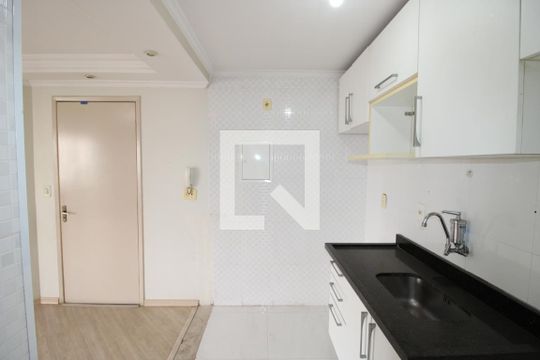Sala / Cozinha de apartamento à venda com 2 quartos, 45m² em Fazenda Aricanduva, São Paulo