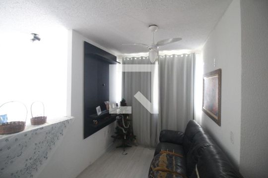 Sala de apartamento para alugar com 2 quartos, 45m² em Parque Sao Vicente, Belford Roxo