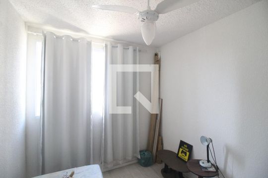 Quarto 1 de apartamento para alugar com 2 quartos, 45m² em Parque Sao Vicente, Belford Roxo