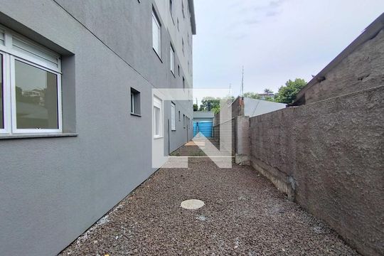Área externa de apartamento para alugar com 2 quartos, 48m² em São Jorge, Novo Hamburgo