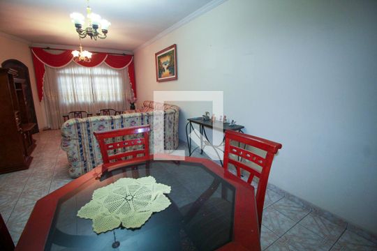 Sala de Jantar de casa para alugar com 3 quartos, 274m² em Parque das Nações, Santo André