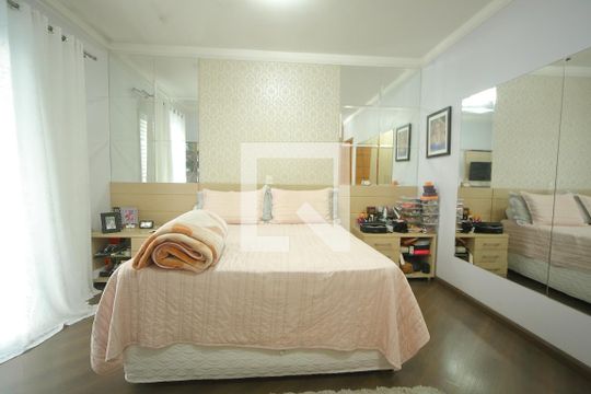 Suíte 1  de casa para alugar com 4 quartos, 249m² em Centro, São Bernardo do Campo
