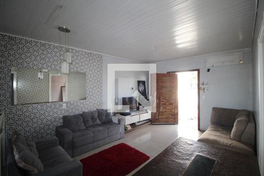 Sala de casa para alugar com 2 quartos, 126m² em Mário Quintana, Porto Alegre