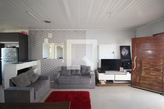 Sala de casa para alugar com 2 quartos, 126m² em Mário Quintana, Porto Alegre