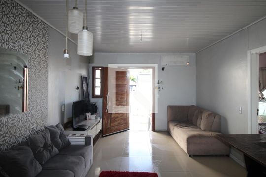 Casa para alugar com 2 quartos, 126m² em Mário Quintana, Porto Alegre