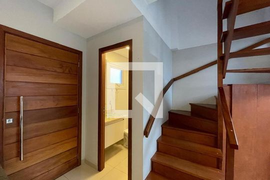 Casa de Condomínio à venda com 2 quartos, 84m² em Industrial, Novo Hamburgo