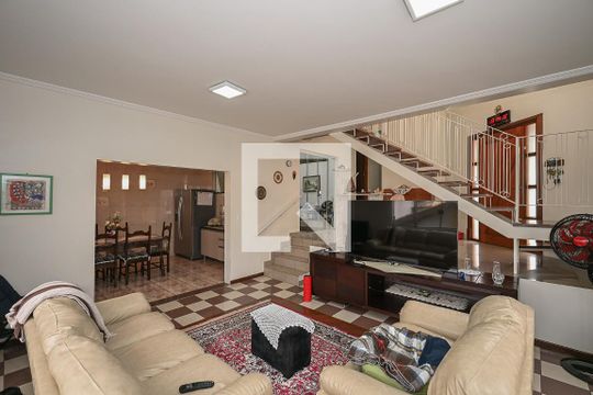 Casa à venda com 3 quartos, 320m² em Parque Monte Alegre, Taboão da Serra