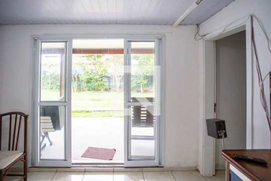 Sala de casa à venda com 1 quarto, 650m² em Sete Praias, Diadema