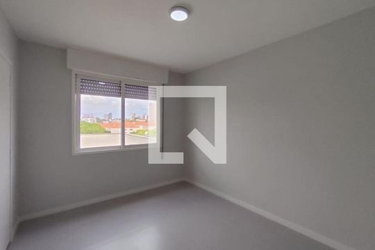 Apartamento para alugar com 2 quartos, 95m² em Passo d’Areia, Porto Alegre