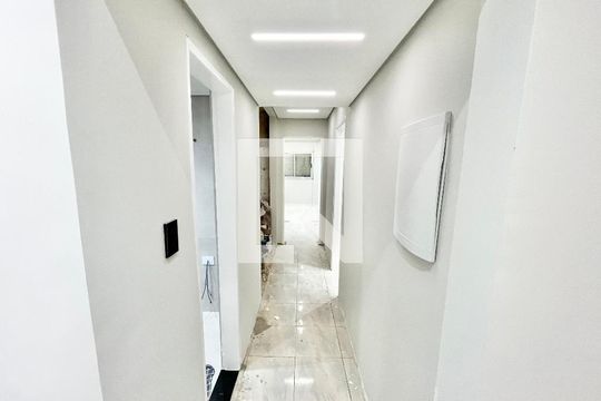 Corredor de apartamento à venda com 3 quartos, 107m² em Santana, São Paulo