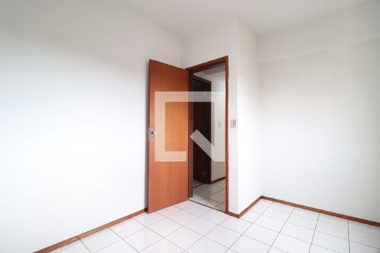 Quarto 1 de apartamento para alugar com 2 quartos, 58m² em Daniel Fonseca, Uberlândia