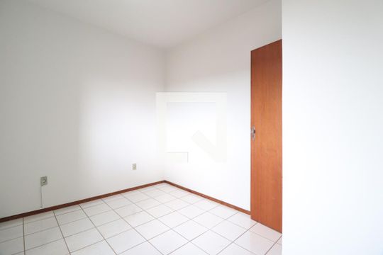 Quarto 1 de apartamento para alugar com 2 quartos, 58m² em Daniel Fonseca, Uberlândia