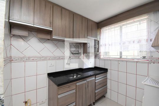 Sala/cozinha de apartamento à venda com 2 quartos, 40m² em Atuba, Curitiba