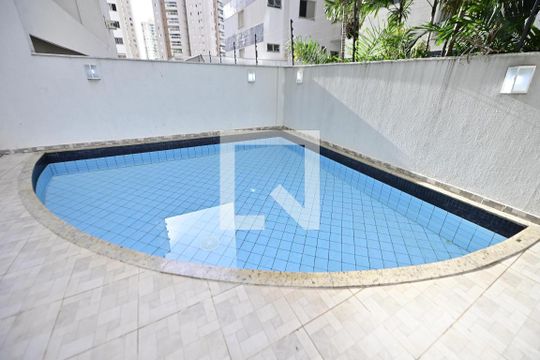 Apartamento para alugar com 2 quartos, 56m² em Setor Bueno, Goiânia