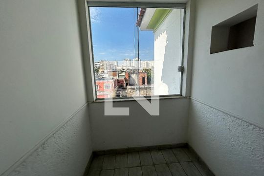 Sala de apartamento à venda com 2 quartos, 65m² em Todos Os Santos, Rio de Janeiro