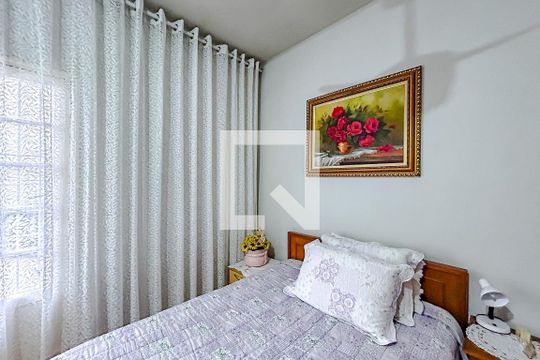 Quarto 1 de casa à venda com 3 quartos, 200m² em Parque São Jorge, São Paulo