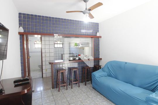 Apartamento para alugar com 2 quartos, 60m² em Ogiva, Cabo Frio