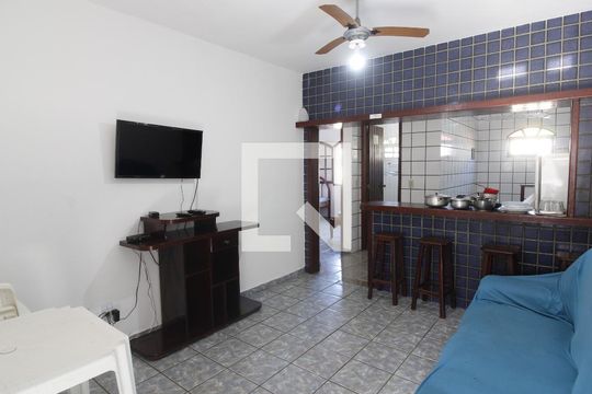 Apartamento para alugar com 2 quartos, 60m² em Ogiva, Cabo Frio