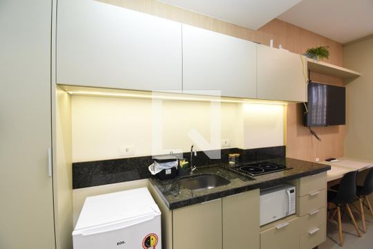 Studio de kitnet/studio para alugar com 1 quarto, 21m² em Centro, Curitiba