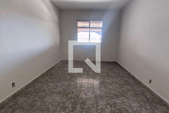 Sala de casa para alugar com 4 quartos, 360m² em Riacho das Pedras, Contagem