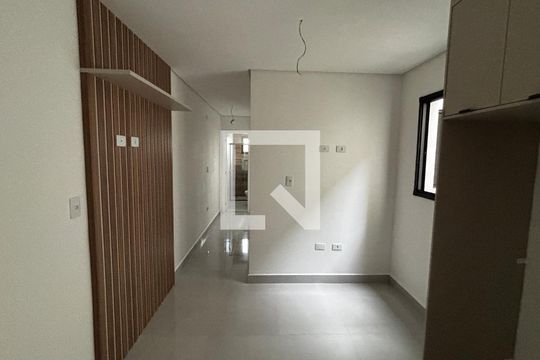 Sala - Cozinha de apartamento à venda com 2 quartos, 50m² em Campestre, Santo André