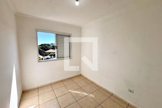 Quarto 1 de apartamento para alugar com 2 quartos, 50m² em Lageado, Ferraz de Vasconcelos