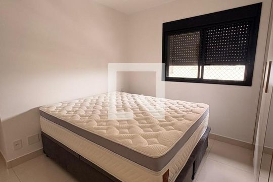 Quarto de apartamento à venda com 3 quartos, 70m² em Rodoviário, Goiânia