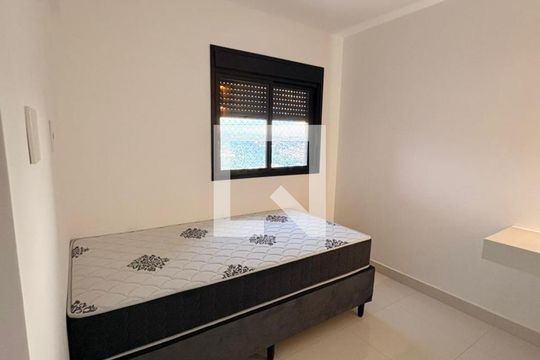 Apartamento à venda com 3 quartos, 70m² em Rodoviário, Goiânia