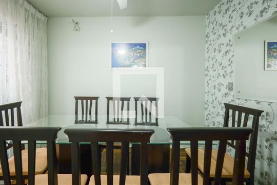 Sala de apartamento à venda com 3 quartos, 92m² em Humaitá, Porto Alegre