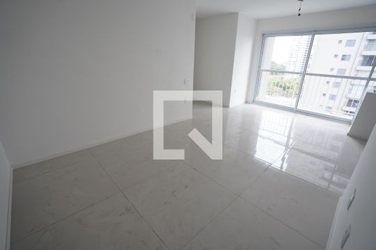 Apartamento para alugar com 3 quartos, 82m² em Setor Bueno, Goiânia