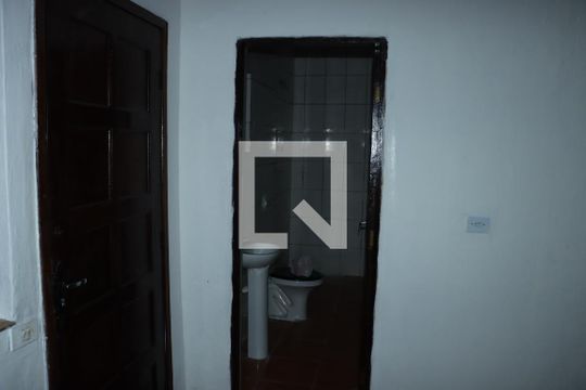 Sala de casa para alugar com 2 quartos, 50m² em Jardim Casa Branca, Embu das Artes