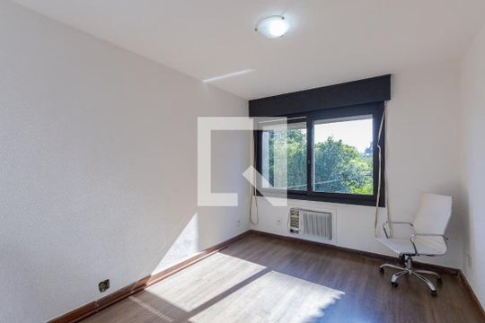 Quarto 1 de apartamento para alugar com 2 quartos, 140m² em Mont’Serrat, Porto Alegre