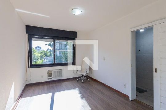 Quarto 1 de apartamento para alugar com 2 quartos, 140m² em Mont’Serrat, Porto Alegre