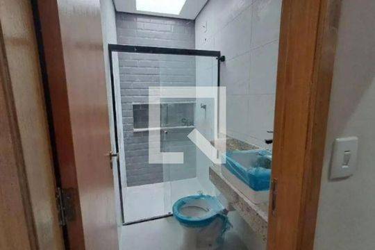 Casa à venda com 3 quartos, 170m² em Vila Carrão, São Paulo